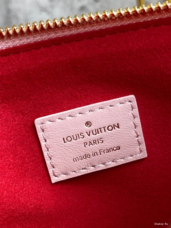 PM -COUSSIN LOUIS EDITION VUITTON LIMITED 0807
